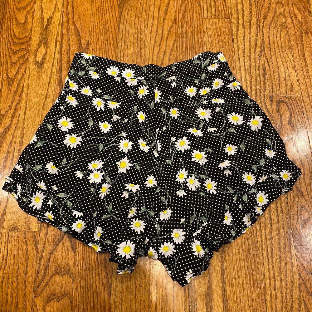 Motel Black Polka Dot Daisy Shorts XS